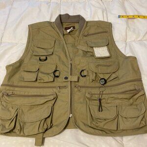Pflueger Fly Fishing Vest Size Med. Appears new